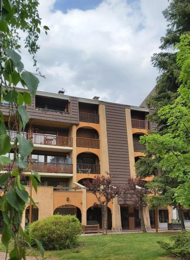 Beautiful Studio With Balcony In Briancon Luaran gambar