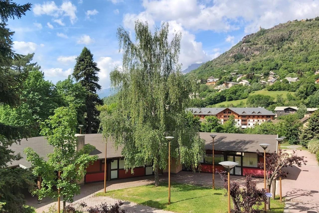 Beautiful Studio With Balcony In Briancon Luaran gambar